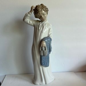 Vintage Lladro Figurine - Boy with Slippers